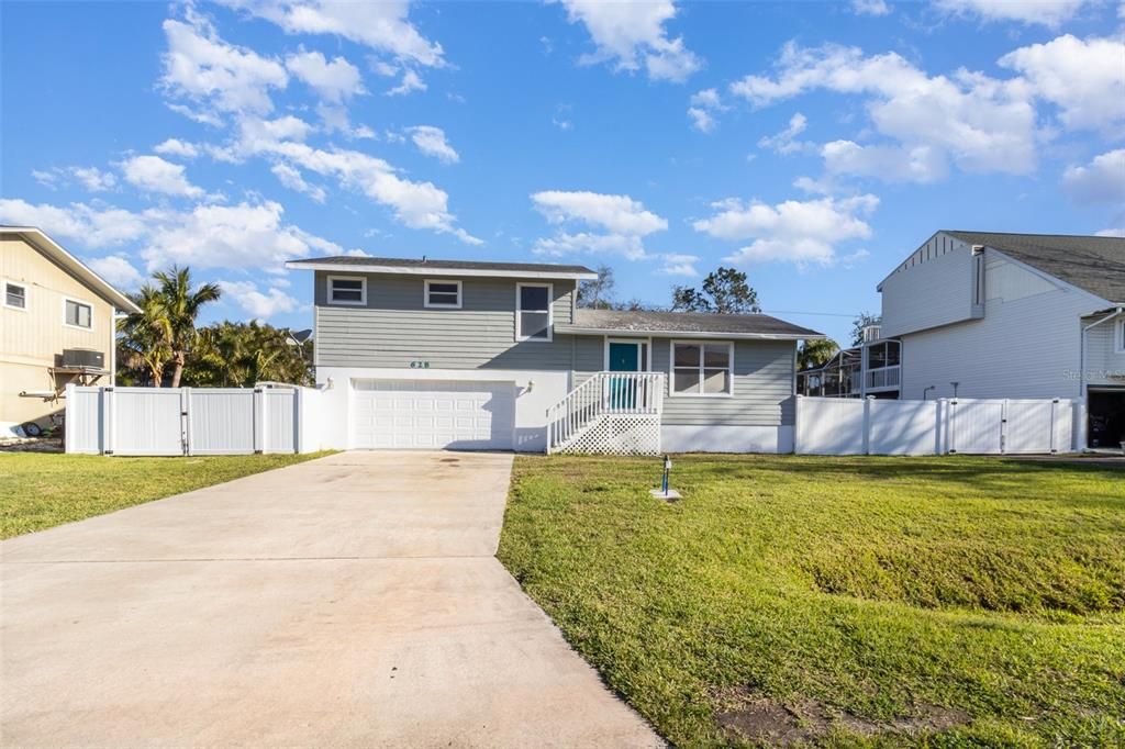 Vendido Recientemente: $315,000 (3 camas, 2 baños, 1152 Pies cuadrados)