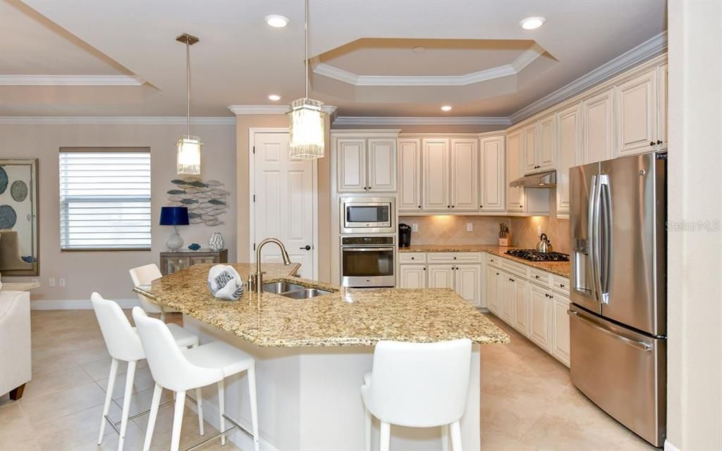 For Rent: $12,000 (2 beds, 2 baths, 1850 Square Feet)