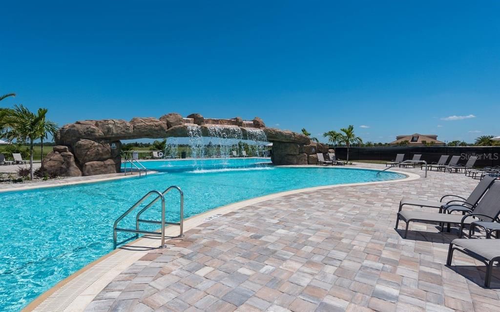 For Rent: $12,000 (2 beds, 2 baths, 1850 Square Feet)