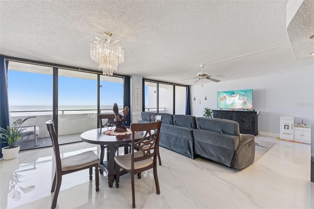 Active With Contract: $675,000 (3 beds, 4 baths, 2967 Square Feet)