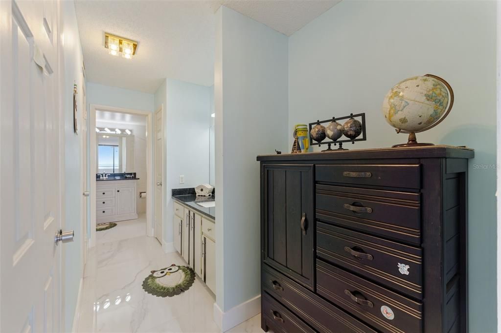 Active With Contract: $675,000 (3 beds, 4 baths, 2967 Square Feet)