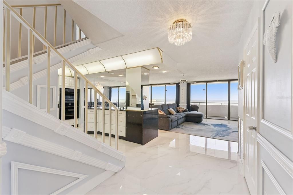 Active With Contract: $675,000 (3 beds, 4 baths, 2967 Square Feet)