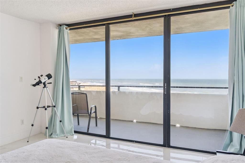 Active With Contract: $675,000 (3 beds, 4 baths, 2967 Square Feet)