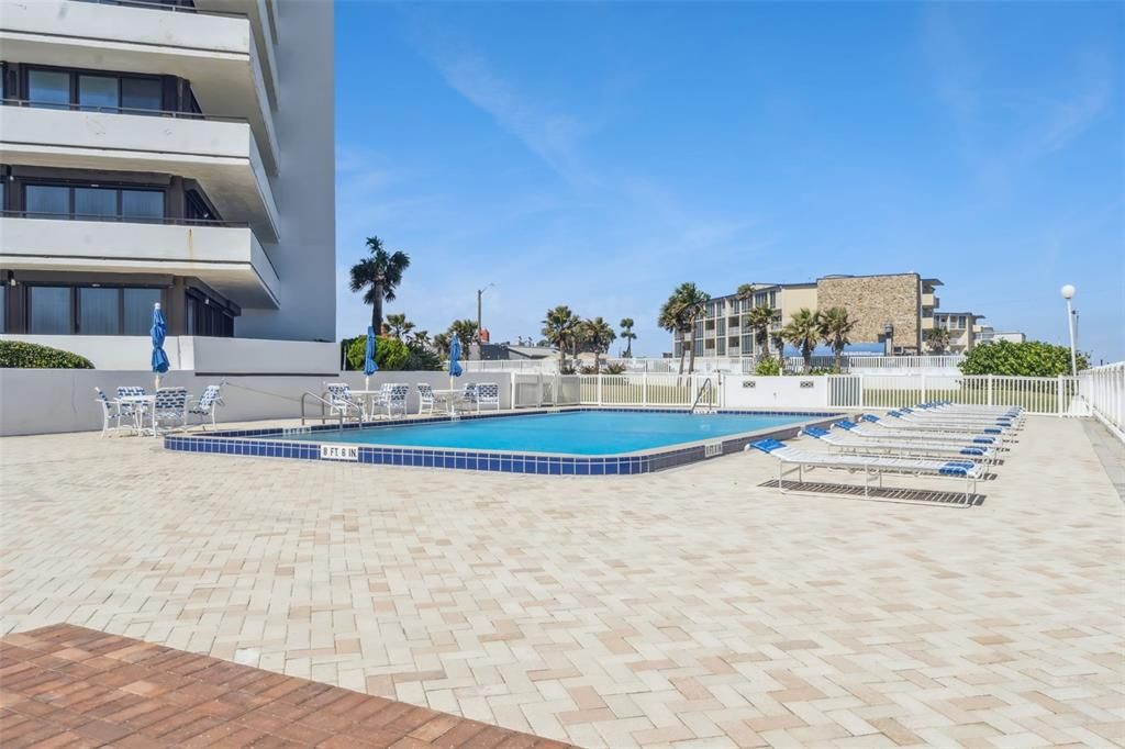 Active With Contract: $675,000 (3 beds, 4 baths, 2967 Square Feet)