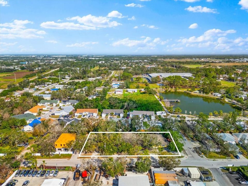 待售: $1,500,000 (12 贝兹, 0 浴室, 2035 平方英尺)