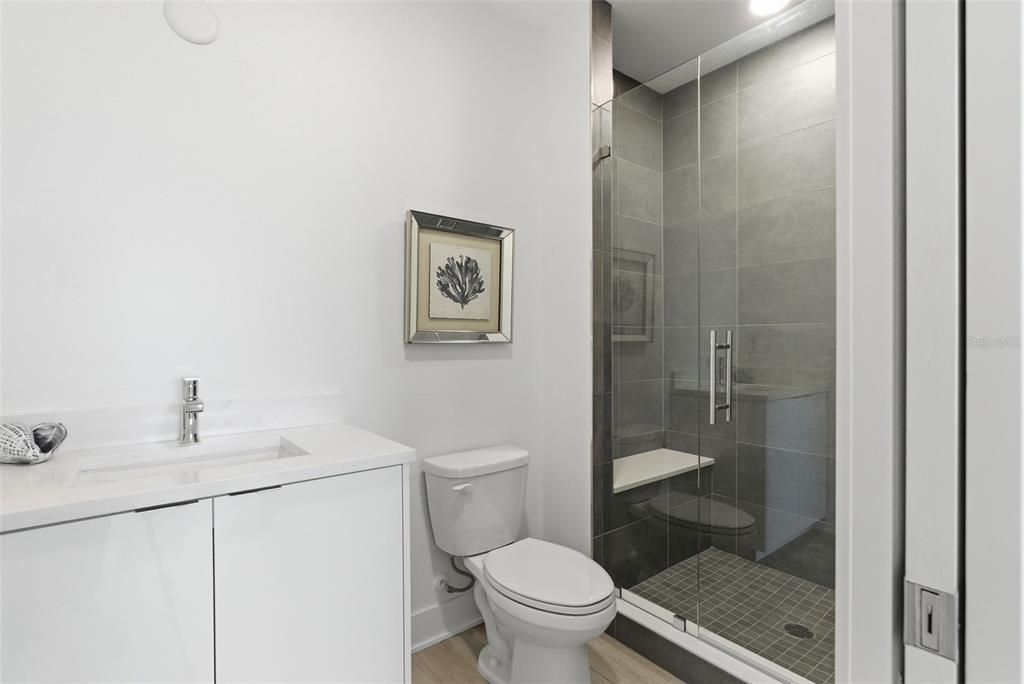 Active With Contract: $999,490 (3 beds, 3 baths, 1827 Square Feet)