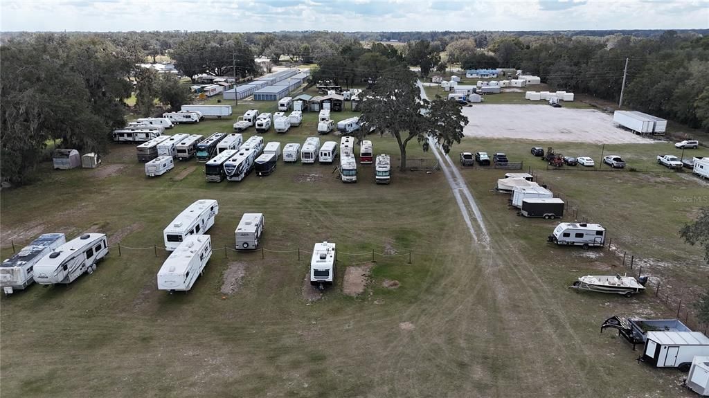 На продажу: $2,950,000 (0 спален, 0 ванн, 1207 Квадратных фут)