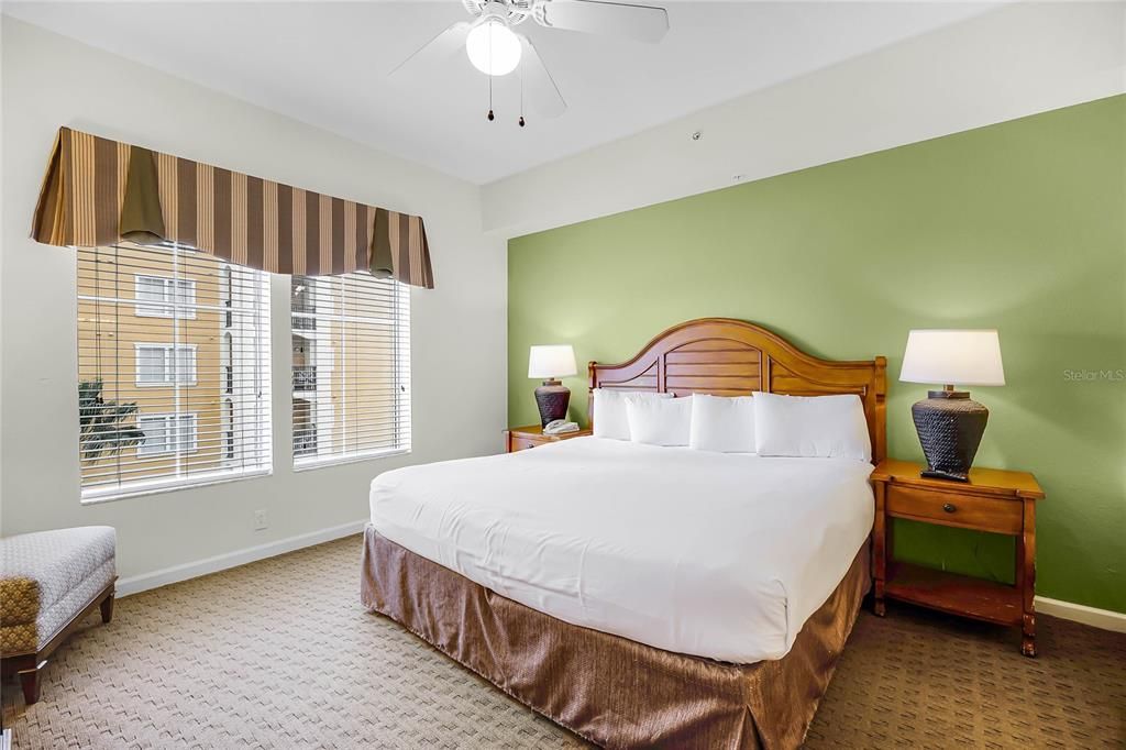 Active With Contract: $176,500 (3 beds, 2 baths, 1231 Square Feet)