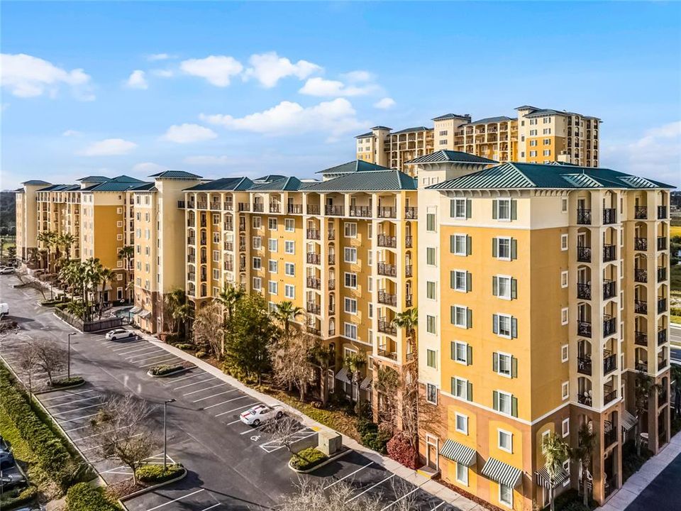 Active With Contract: $176,500 (3 beds, 2 baths, 1231 Square Feet)