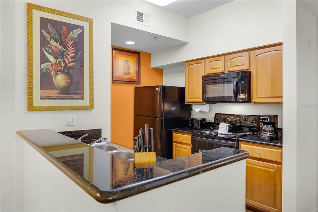 Active With Contract: $176,500 (3 beds, 2 baths, 1231 Square Feet)