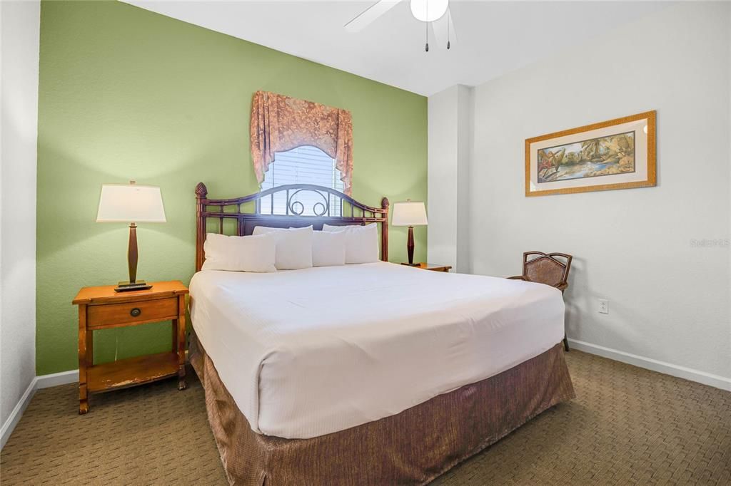 Active With Contract: $176,500 (3 beds, 2 baths, 1231 Square Feet)