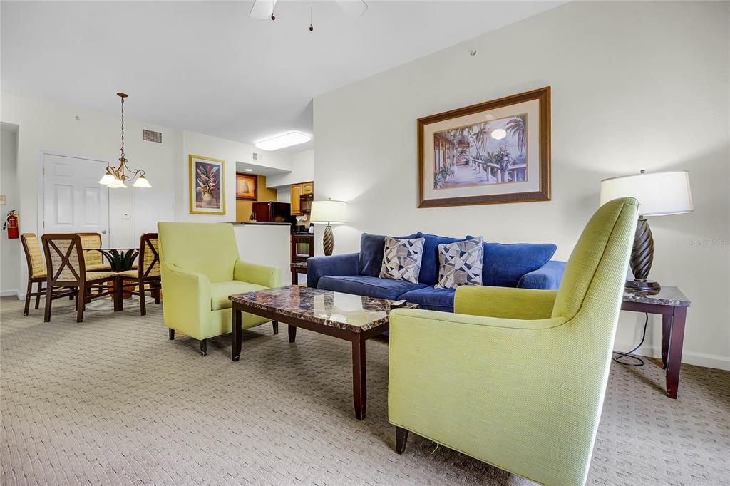 Active With Contract: $176,500 (3 beds, 2 baths, 1231 Square Feet)