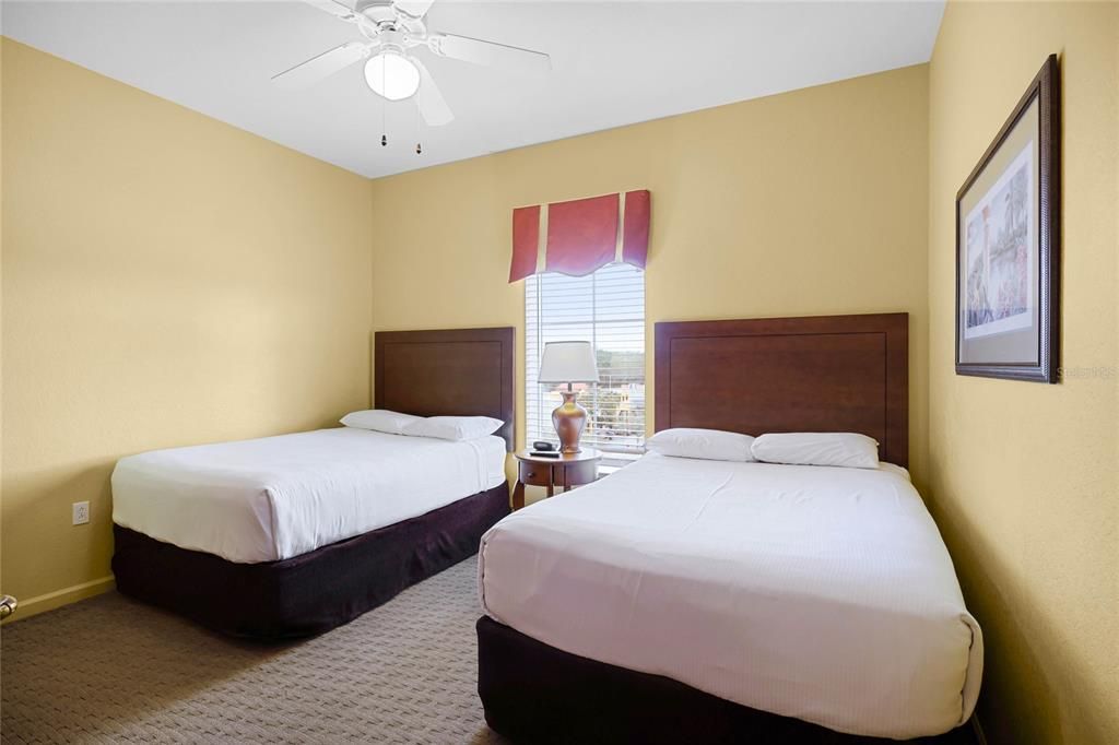 Active With Contract: $176,500 (3 beds, 2 baths, 1231 Square Feet)