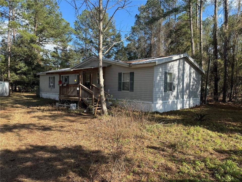 Vendido Recientemente: $120,000 (3 camas, 2 baños, 1512 Pies cuadrados)