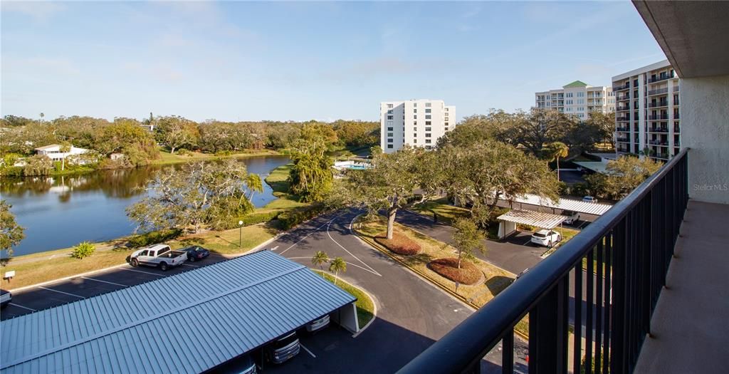 На продажу: $470,000 (2 спален, 2 ванн, 1325 Квадратных фут)