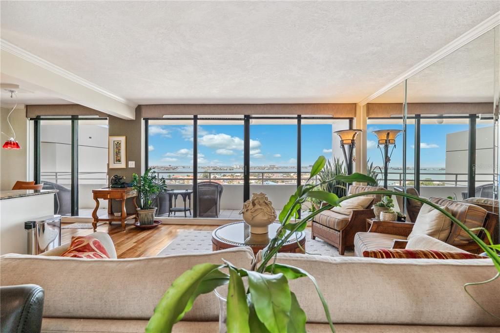 En Venta: $630,000 (2 camas, 2 baños, 1476 Pies cuadrados)