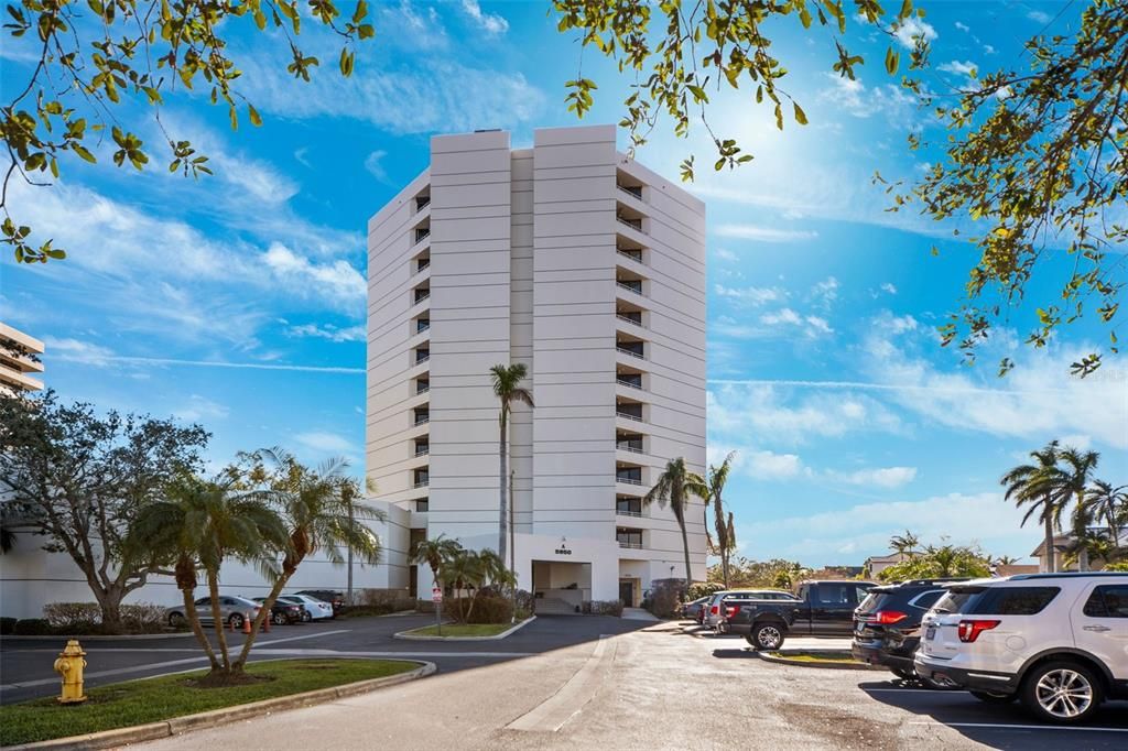 En Venta: $630,000 (2 camas, 2 baños, 1476 Pies cuadrados)