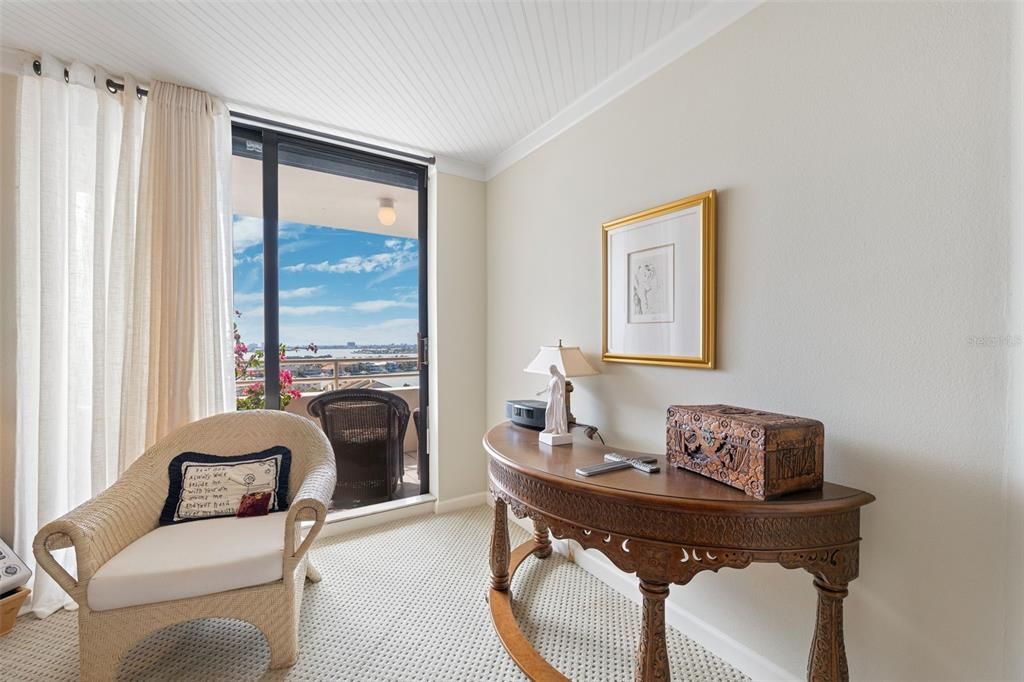 En Venta: $630,000 (2 camas, 2 baños, 1476 Pies cuadrados)