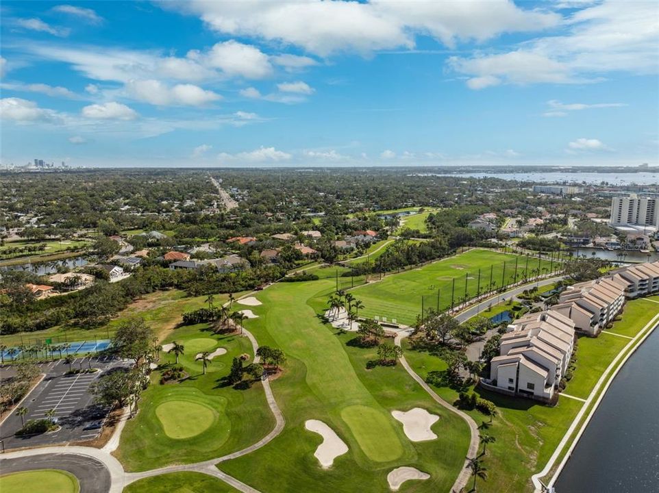 En Venta: $630,000 (2 camas, 2 baños, 1476 Pies cuadrados)