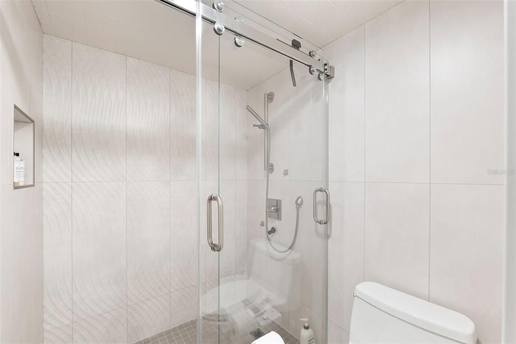 En Venta: $630,000 (2 camas, 2 baños, 1476 Pies cuadrados)