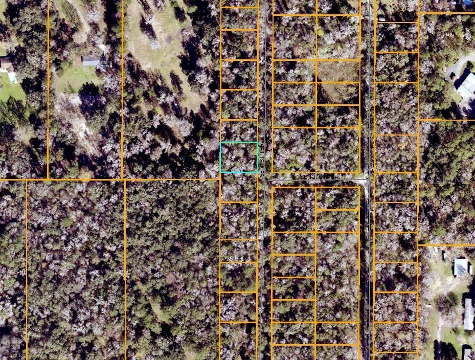 На продажу: $22,000 (0.29 acres)