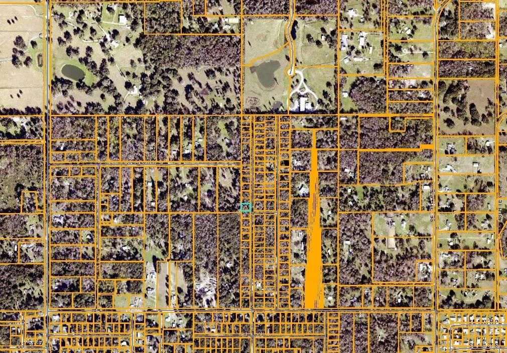 На продажу: $22,000 (0.29 acres)