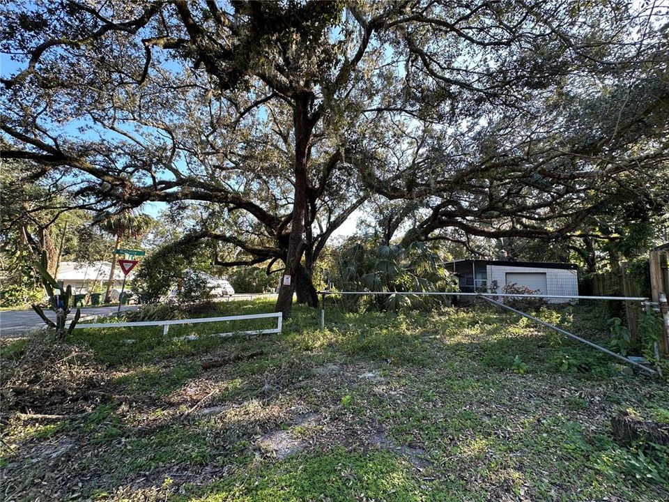 待售: $89,000 (0.19 acres)