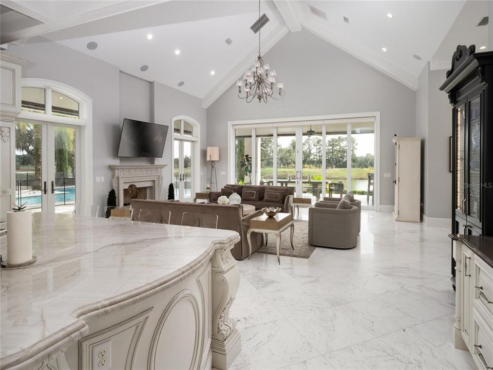 待售: $7,995,000 (6 贝兹, 7 浴室, 10674 平方英尺)