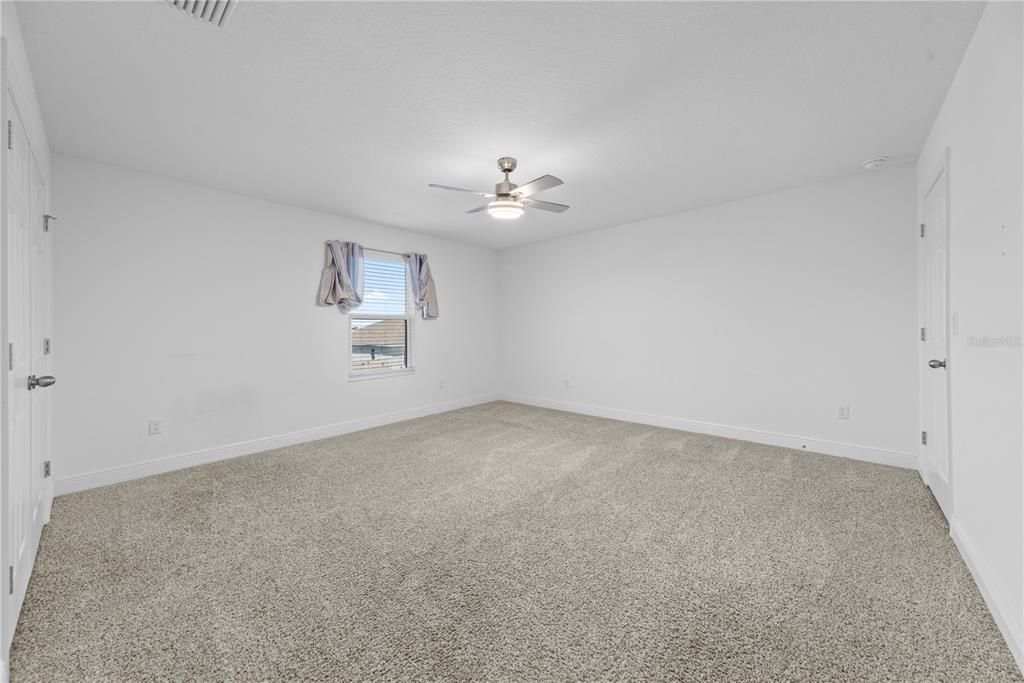 Active With Contract: $675,000 (5 beds, 4 baths, 3334 Square Feet)