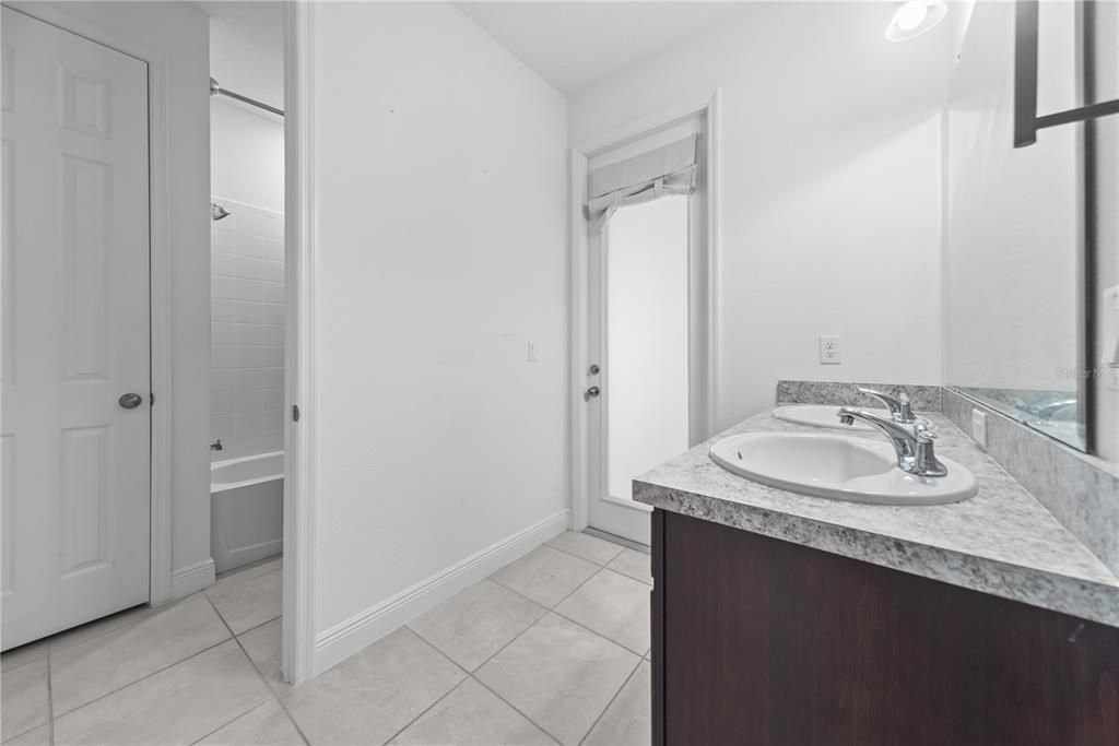 Active With Contract: $675,000 (5 beds, 4 baths, 3334 Square Feet)