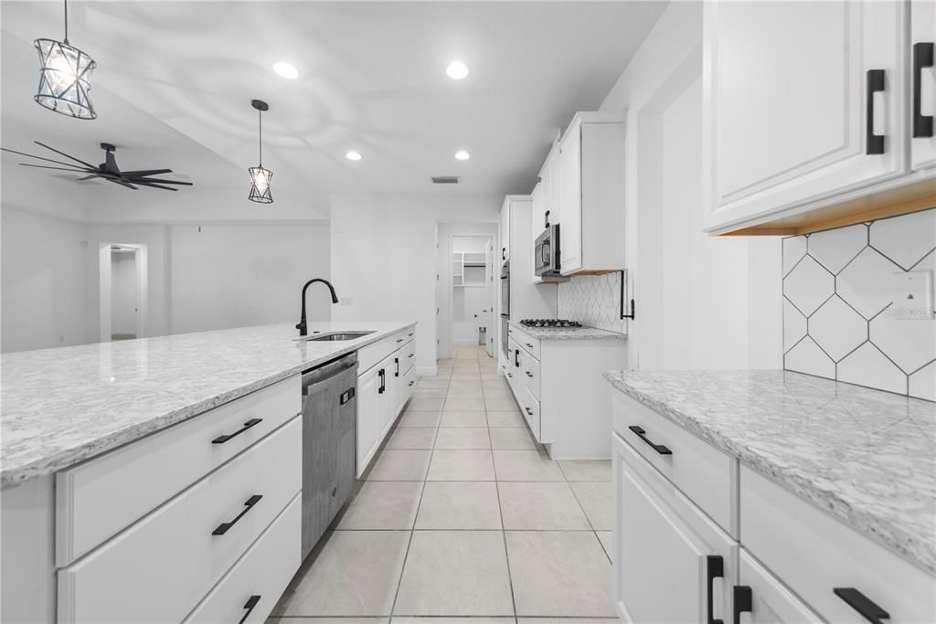 Active With Contract: $675,000 (5 beds, 4 baths, 3334 Square Feet)