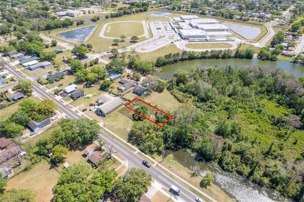 待售: $75,000 (0.17 acres)