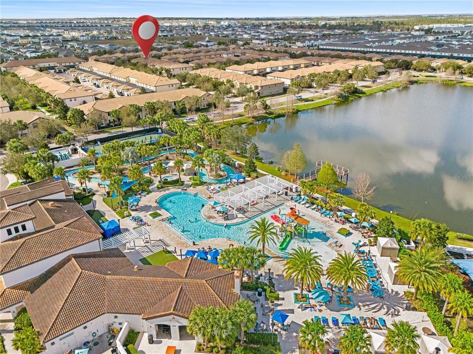 For Sale: $560,000 (6 beds, 4 baths, 3142 Square Feet)