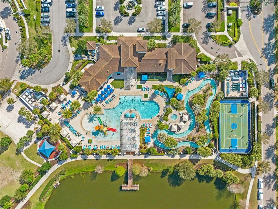 For Sale: $560,000 (6 beds, 4 baths, 3142 Square Feet)