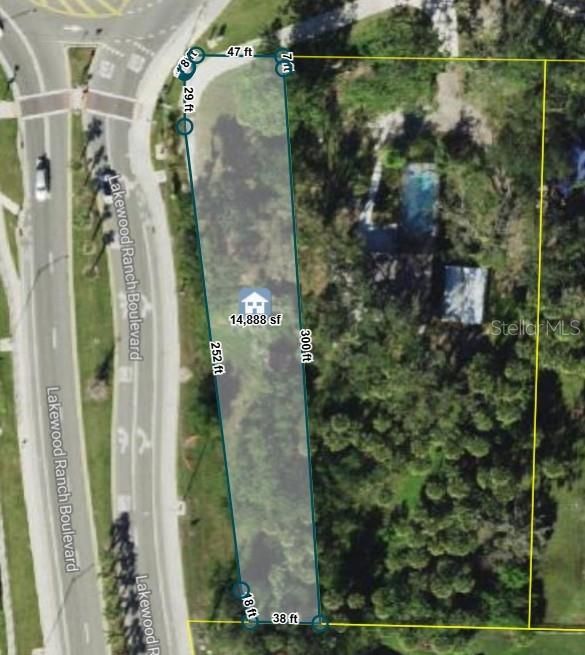 На продажу: $430,000 (0.33 acres)