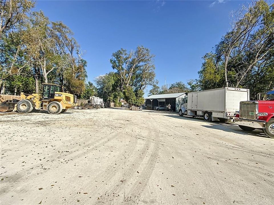 合同活跃: $599,000 (0 贝兹, 0 浴室, 2264 平方英尺)