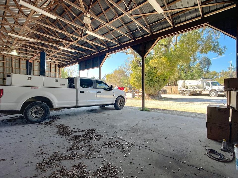 合同活跃: $599,000 (0 贝兹, 0 浴室, 2264 平方英尺)