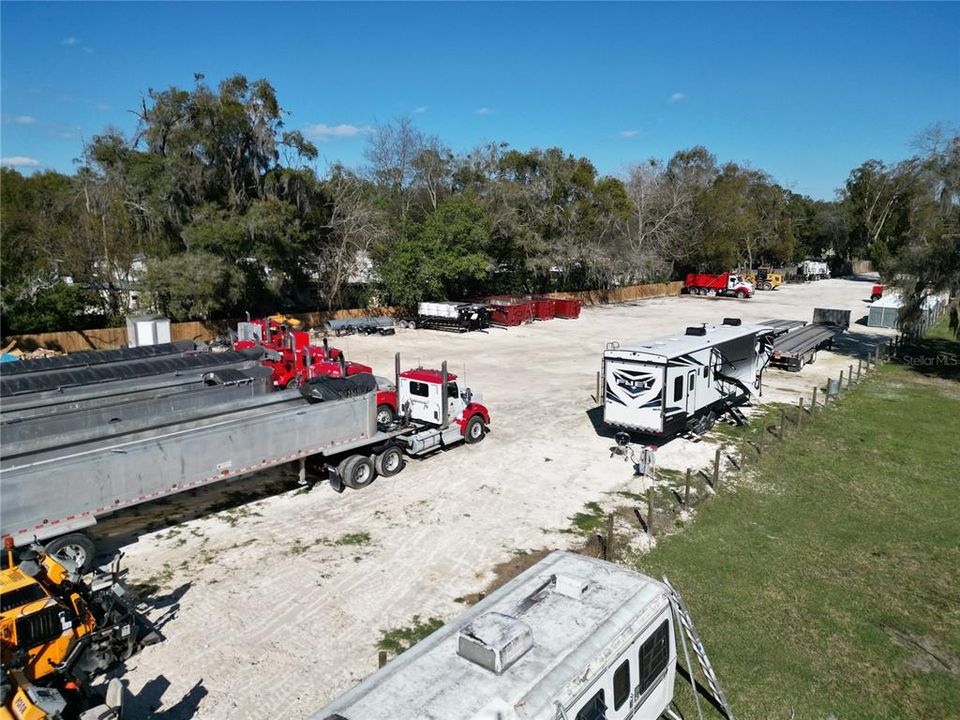 合同活跃: $599,000 (0 贝兹, 0 浴室, 2264 平方英尺)