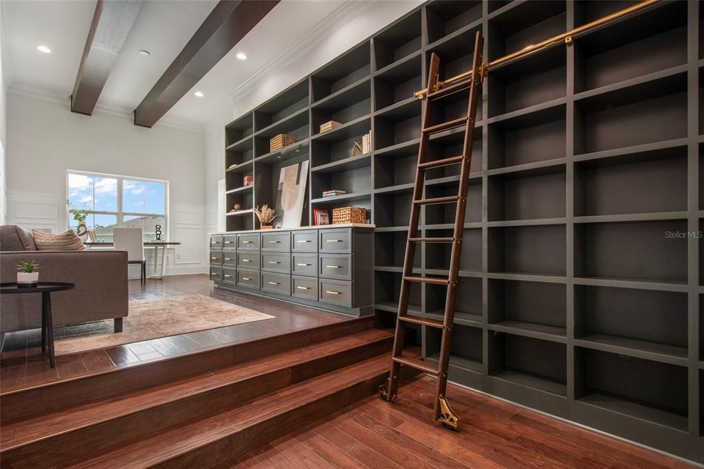 For Sale: $1,999,900 (6 beds, 5 baths, 5137 Square Feet)