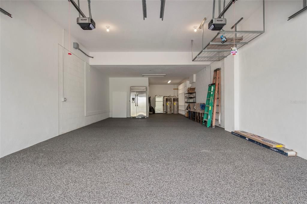 For Sale: $1,999,900 (6 beds, 5 baths, 5137 Square Feet)