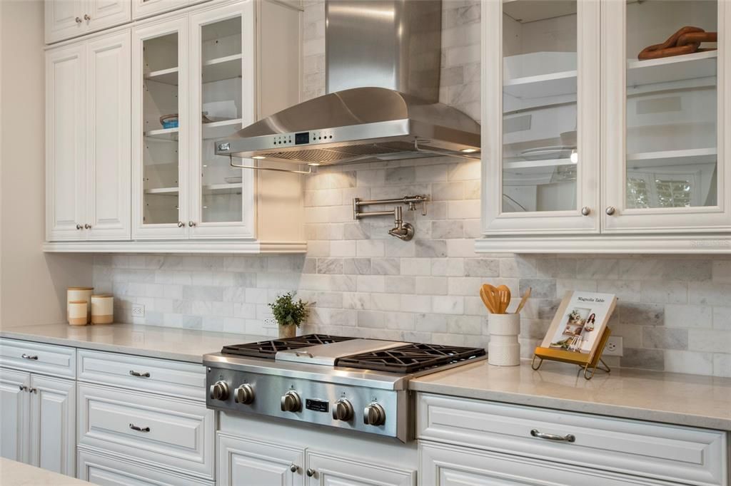 For Sale: $1,999,900 (6 beds, 5 baths, 5137 Square Feet)