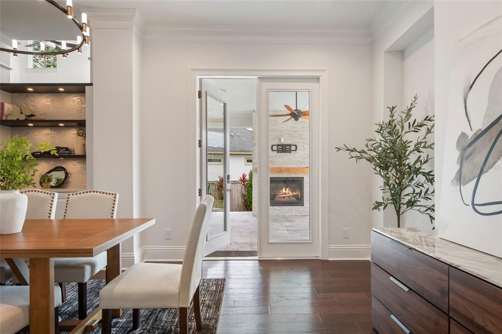 For Sale: $1,999,900 (6 beds, 5 baths, 5137 Square Feet)