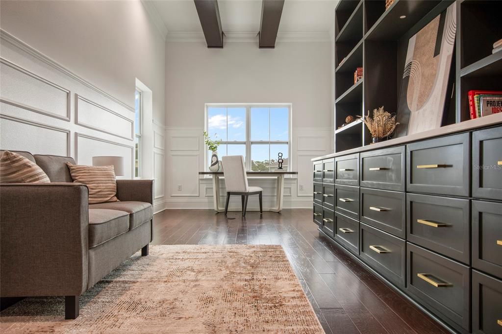 For Sale: $1,999,900 (6 beds, 5 baths, 5137 Square Feet)