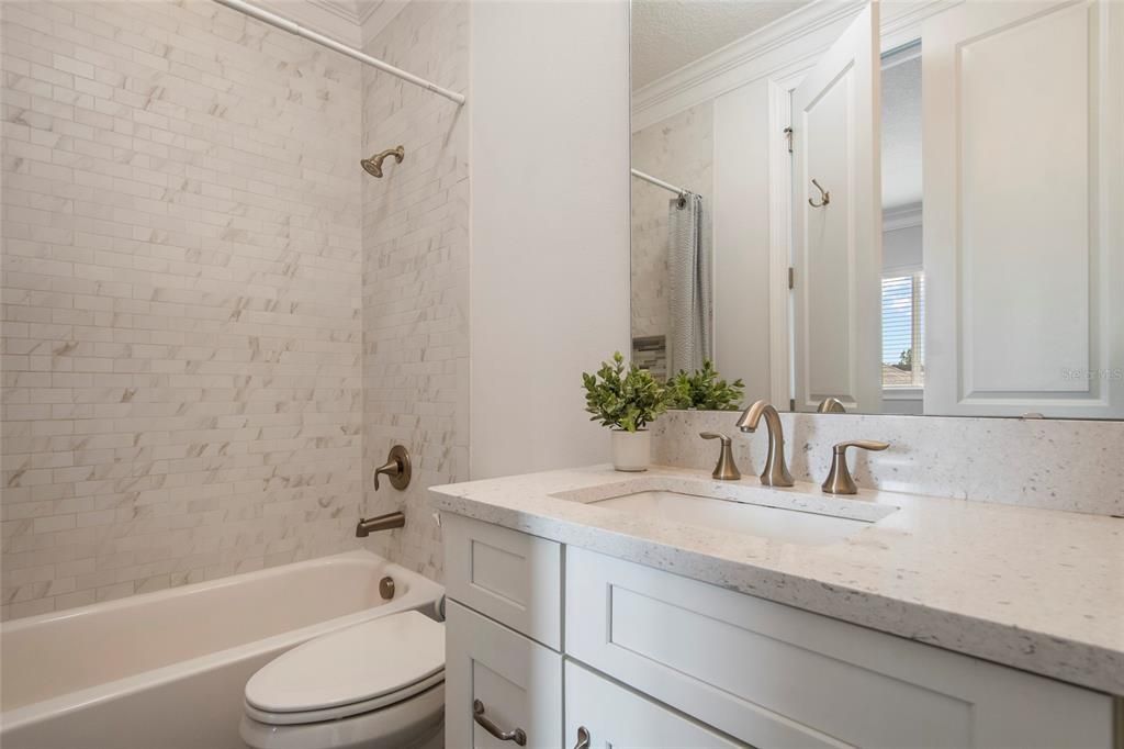 For Sale: $1,999,900 (6 beds, 5 baths, 5137 Square Feet)