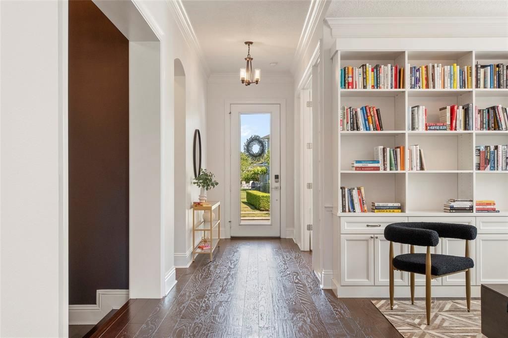 For Sale: $1,999,900 (6 beds, 5 baths, 5137 Square Feet)