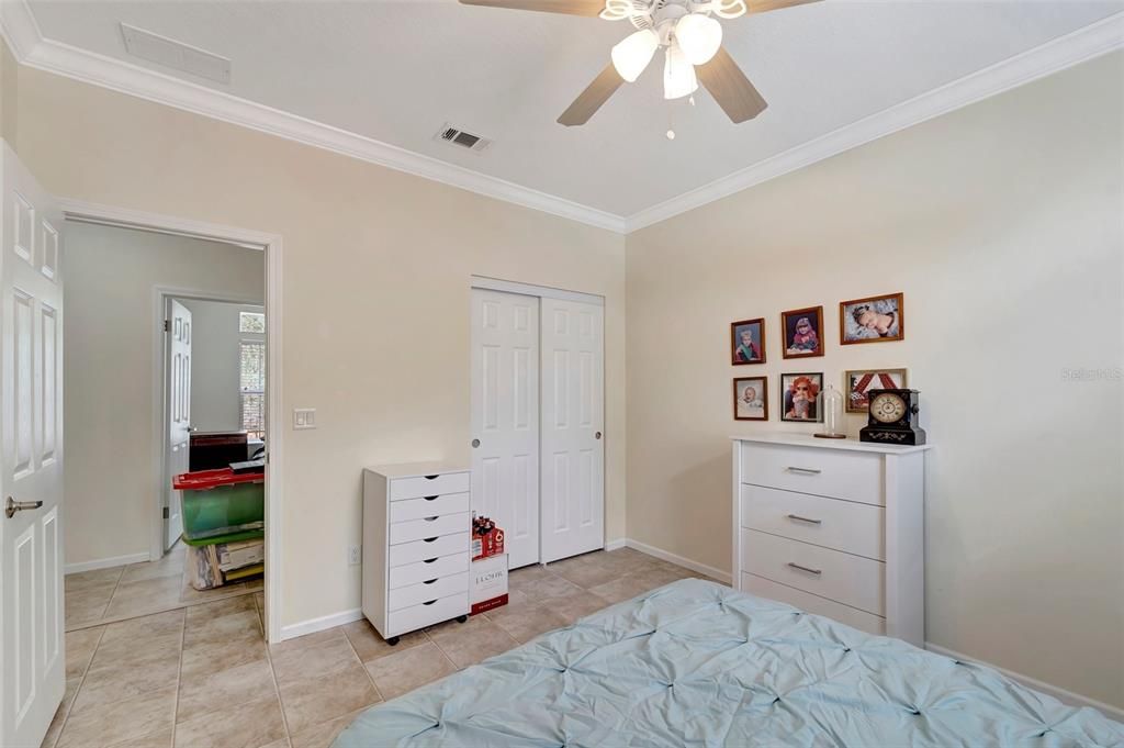 En Venta: $674,900 (3 camas, 2 baños, 1860 Pies cuadrados)