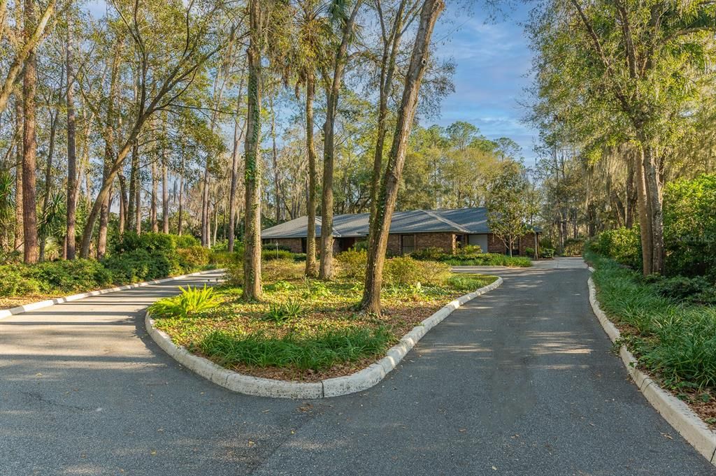 Recently Sold: $627,930 (4 beds, 3 baths, 2830 Square Feet)