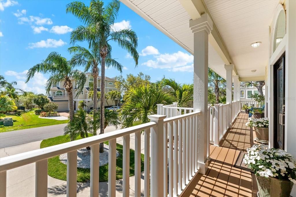 For Sale: $1,083,000 (3 beds, 2 baths, 2692 Square Feet)
