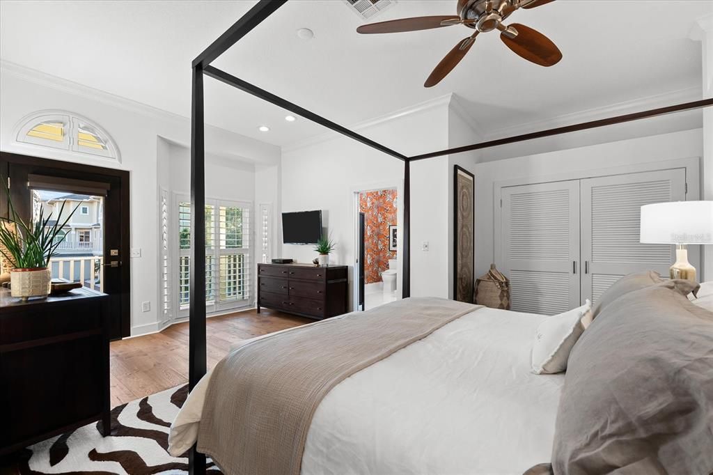 For Sale: $1,083,000 (3 beds, 2 baths, 2692 Square Feet)