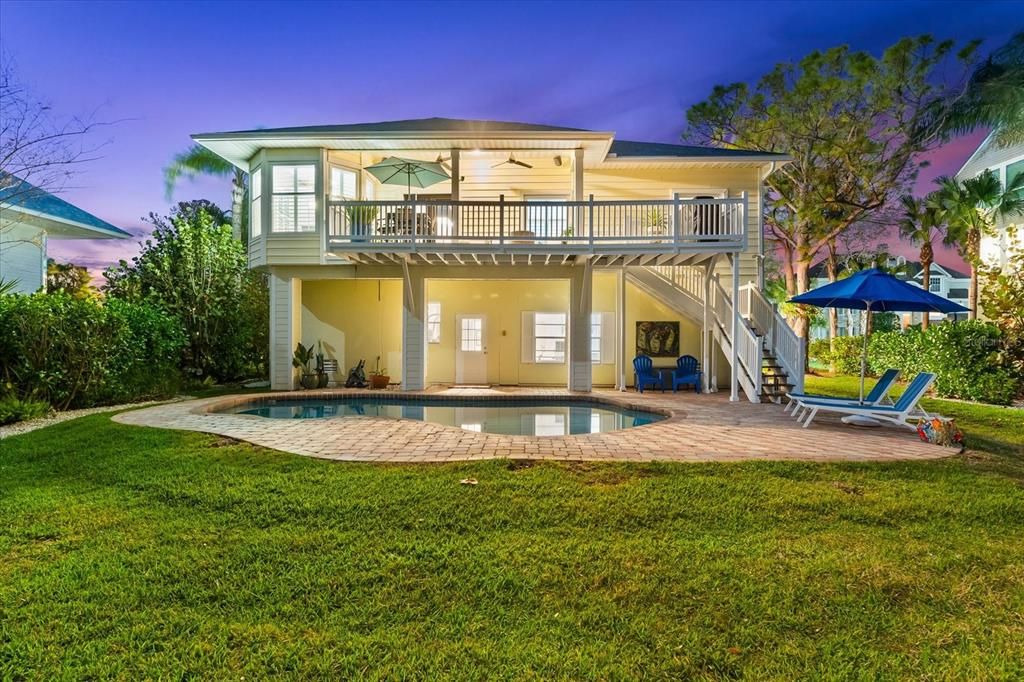 For Sale: $1,083,000 (3 beds, 2 baths, 2692 Square Feet)